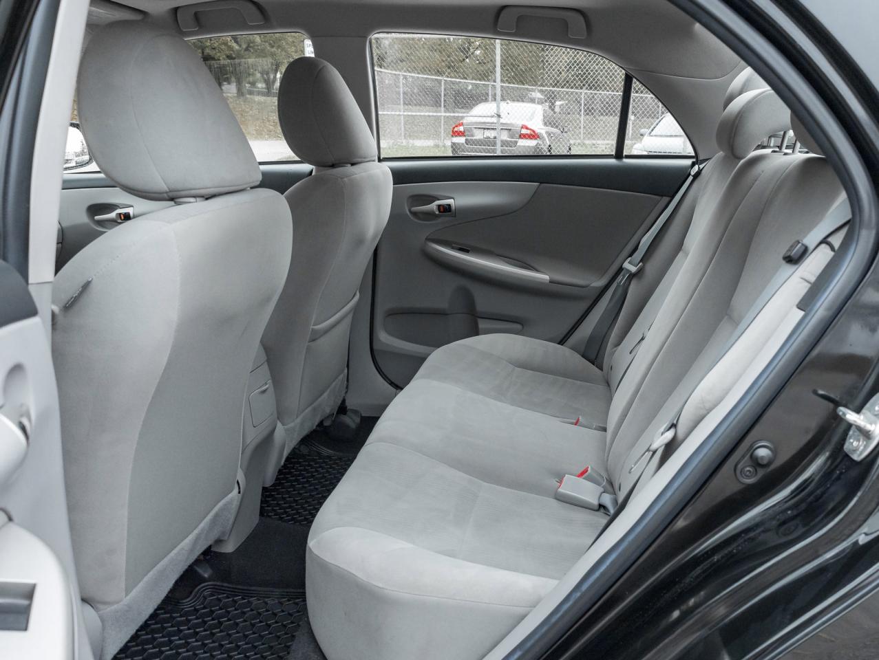 2012 Toyota Corolla 4dr Sdn Auto LE  AS IS  AS TRADED Photo