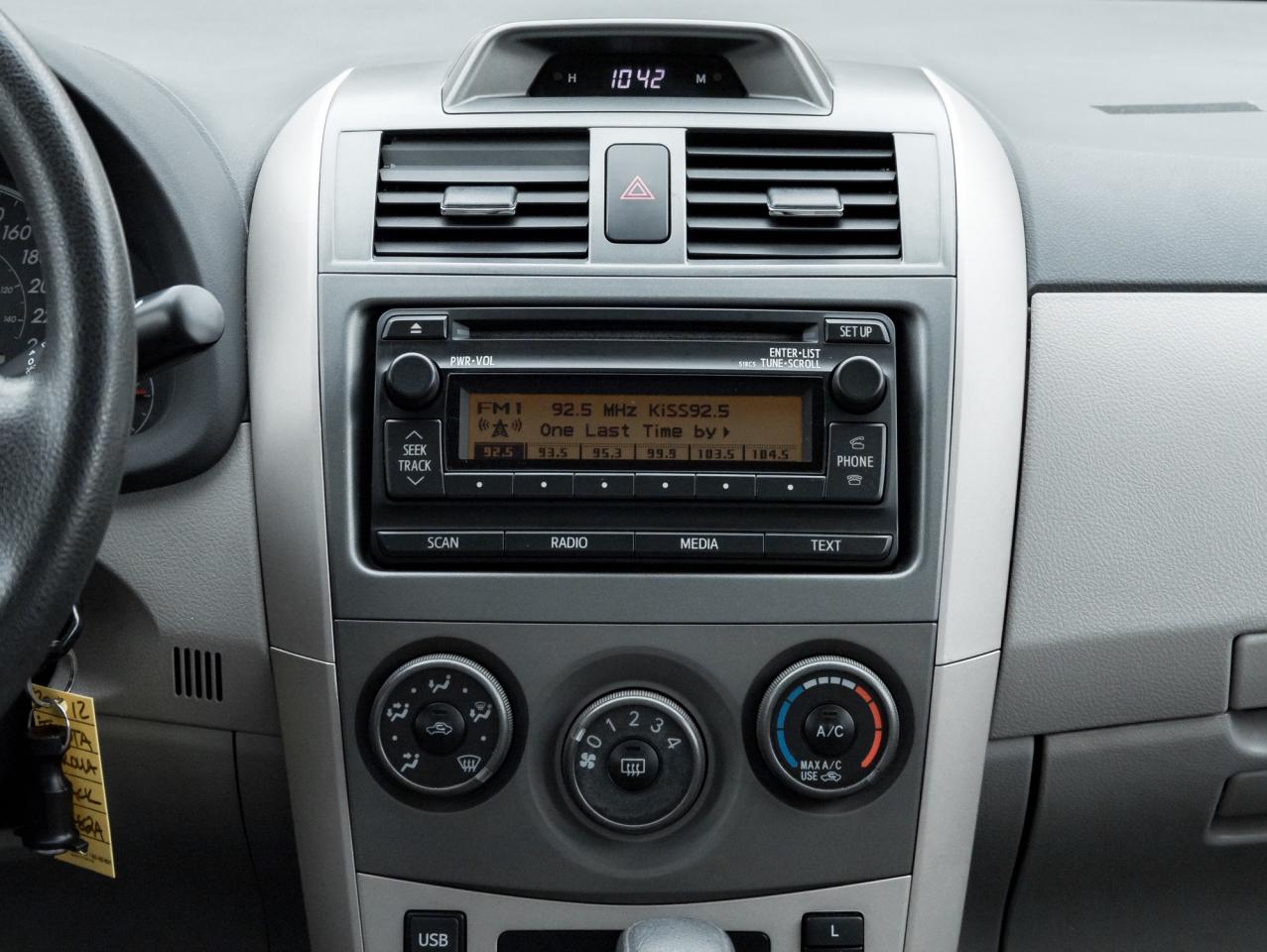 2012 Toyota Corolla 4dr Sdn Auto LE  AS IS  AS TRADED Photo