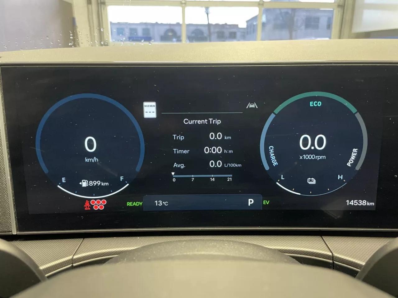 2025 Hyundai Santa Fe Hybrid PREFERRED Photo