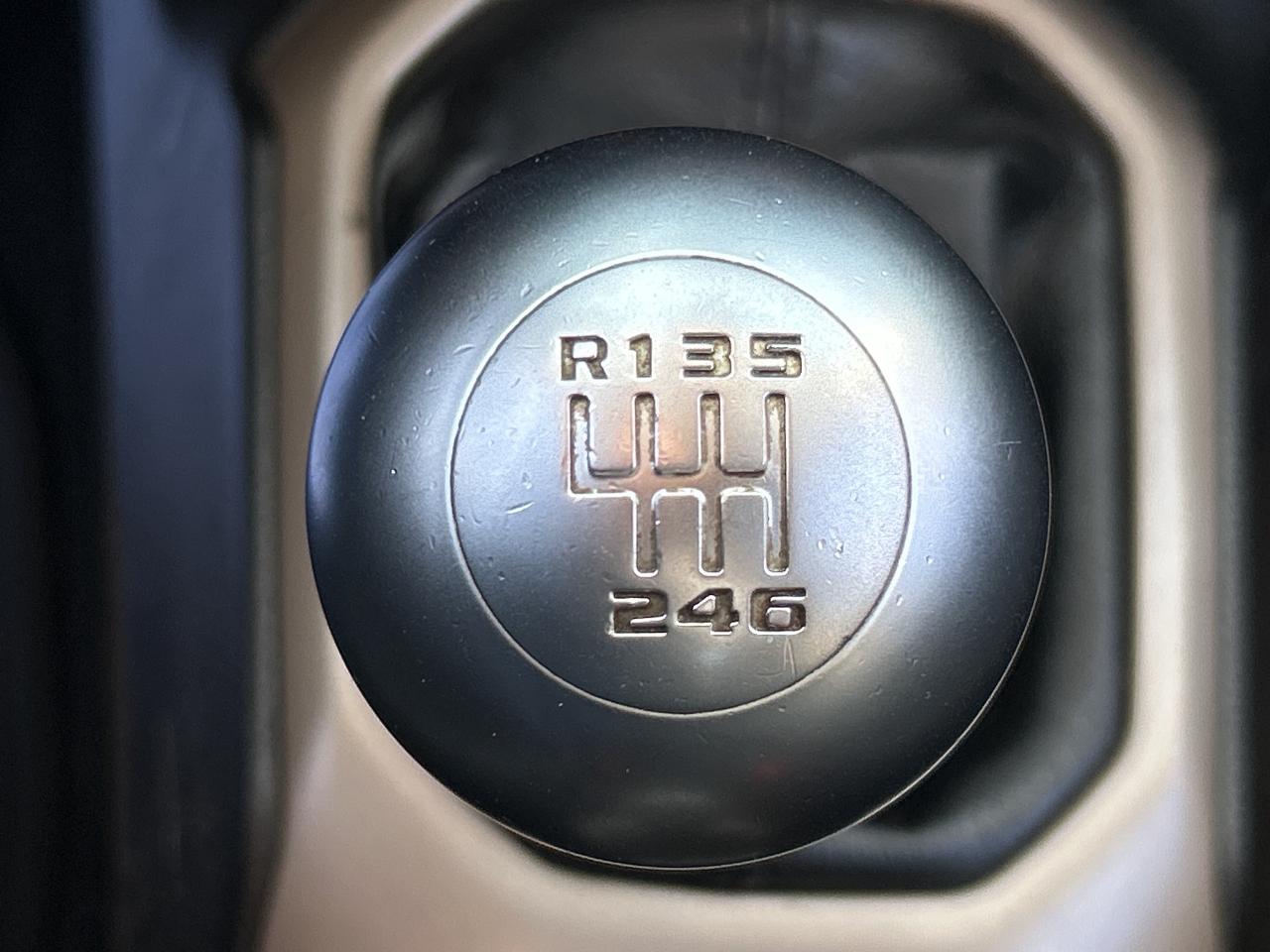 2016 Jeep Renegade 4WD MANUAL, NAVI,4 NEW TIRES/ ALL NEW BRAKES, Photo