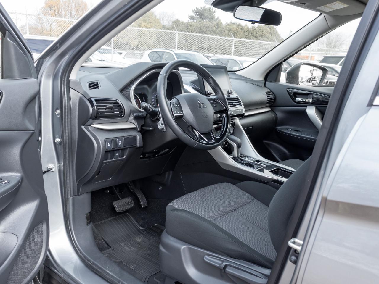 2024 Mitsubishi Eclipse Cross SE S-AWC CPO FINANCE RATES FOR AS LOW AS 0.90% Photo