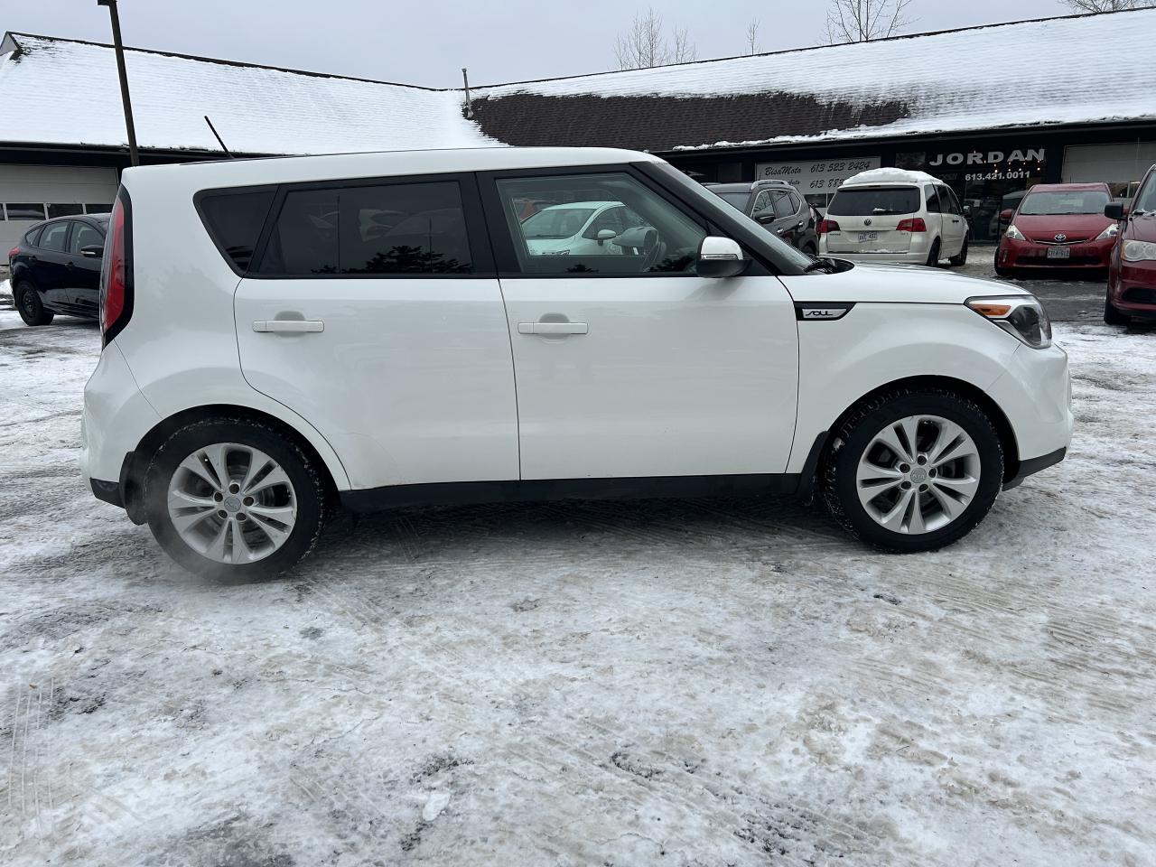 2016 Kia Soul EX+ Photo