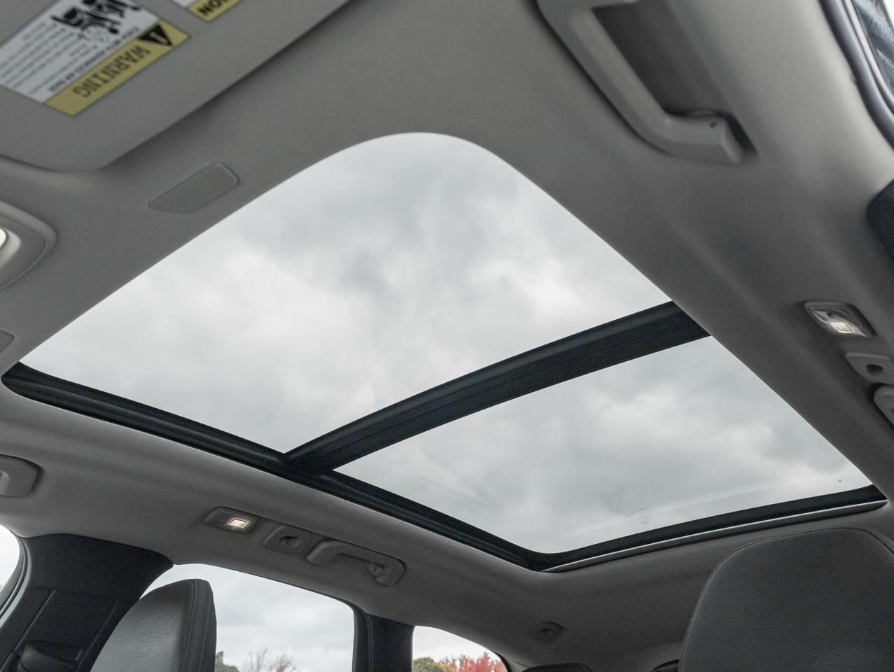 2025 Volvo XC60 B5 AWD Plus Dark Theme NEARLY NEW  CPO Photo