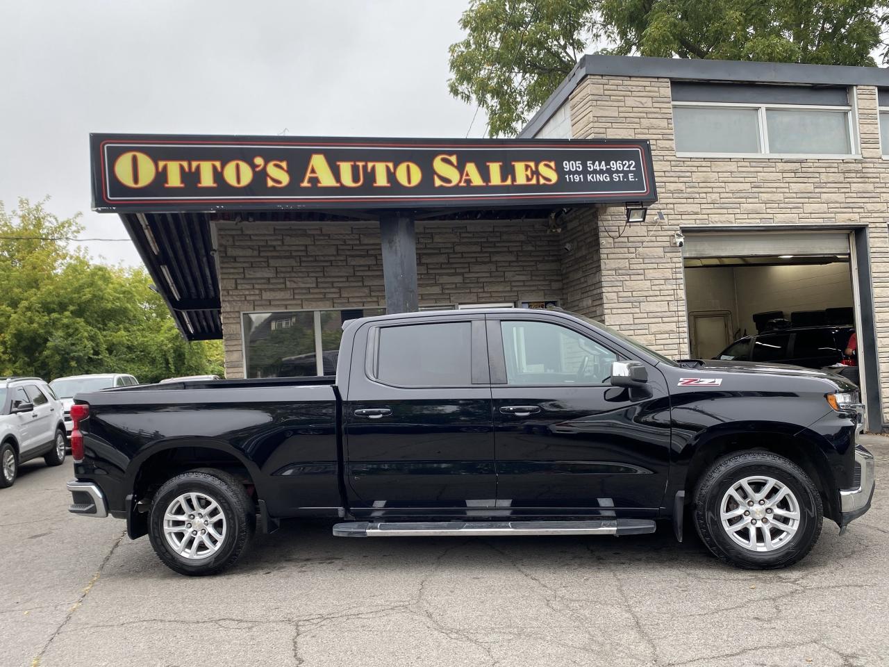 2019 Chevrolet Silverado 1500 4WD Crew Cab 157  LT Photo0