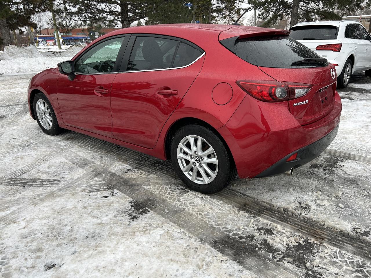 2015 Mazda Mazda3 Sport GS Photo2