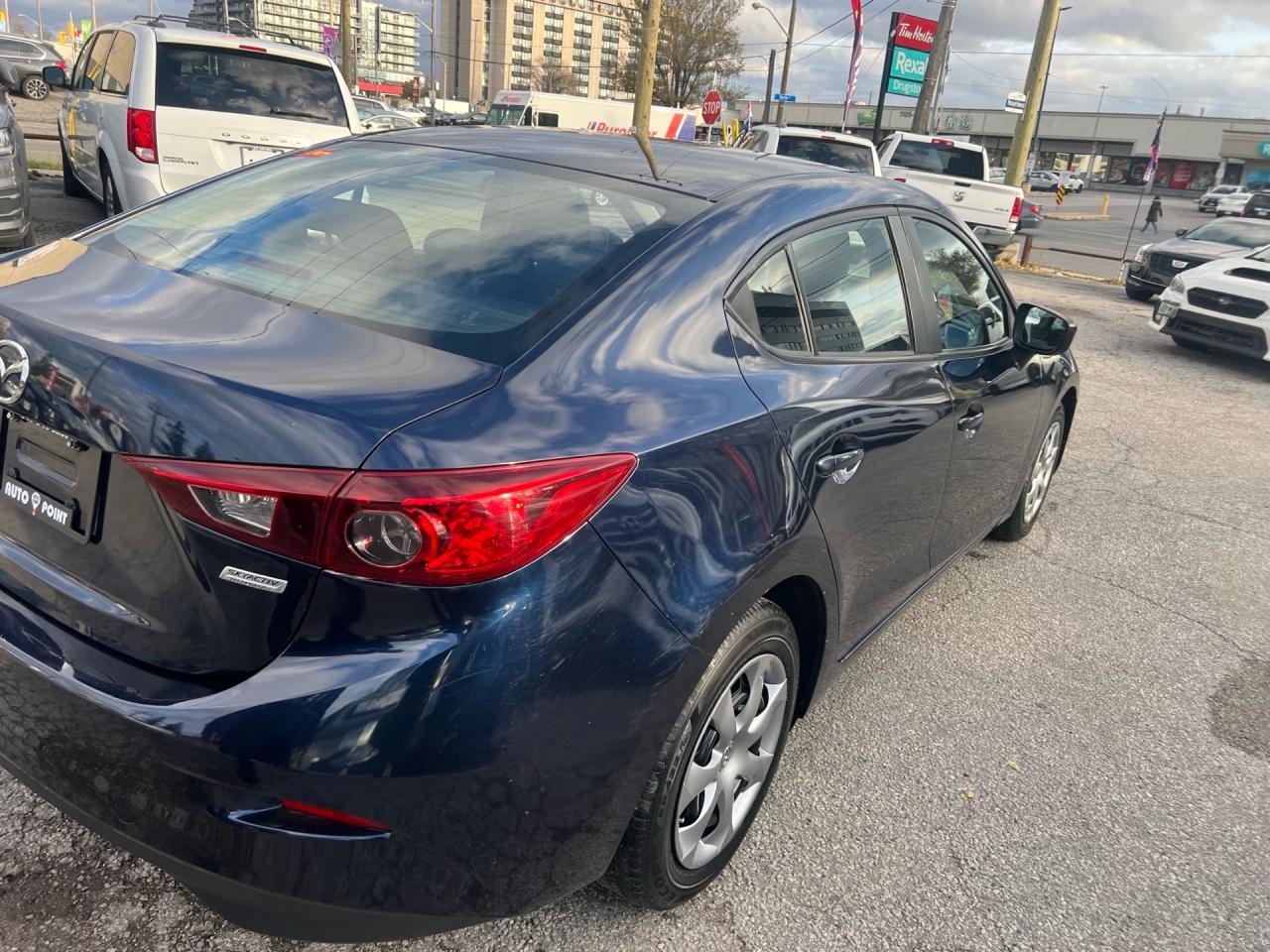 2018 Mazda MAZDA3 GX Photo