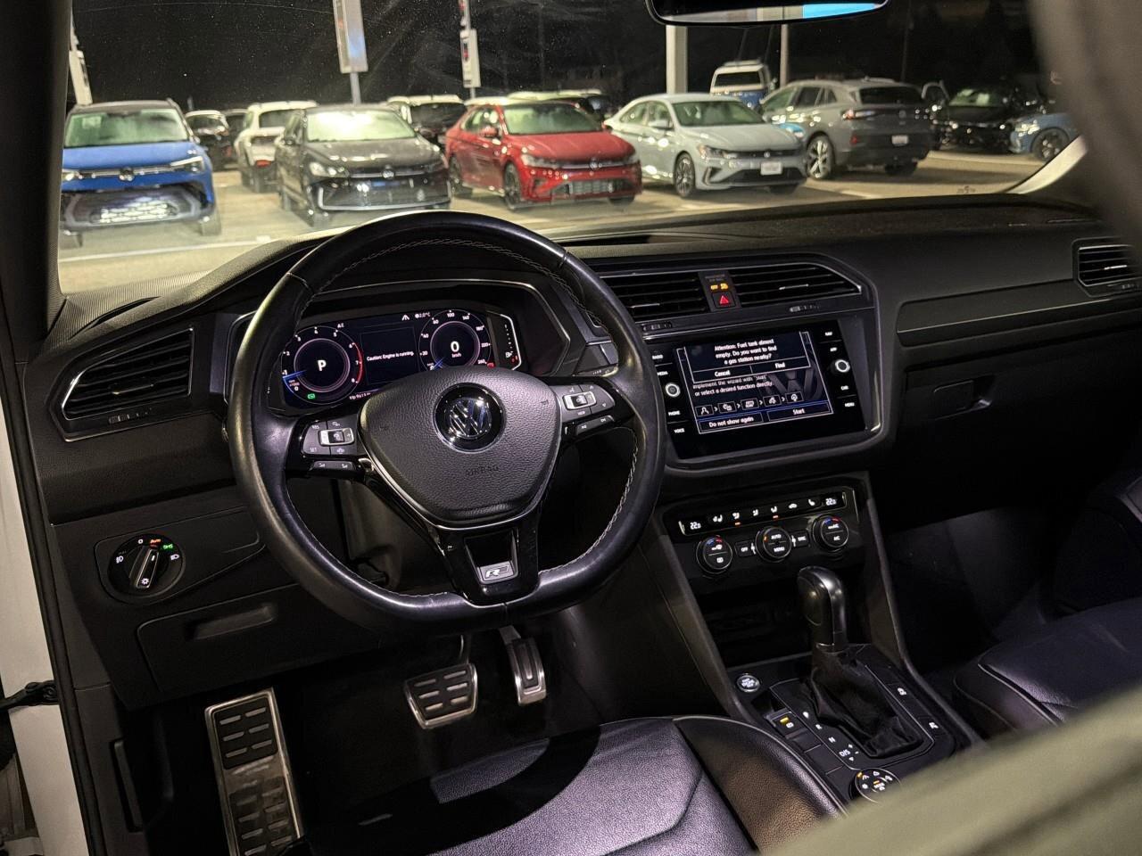 2019 Volkswagen Tiguan HighlineONE-OWNER, ACCIDENT-FREE, THIRD ROW, SUNRO Photo