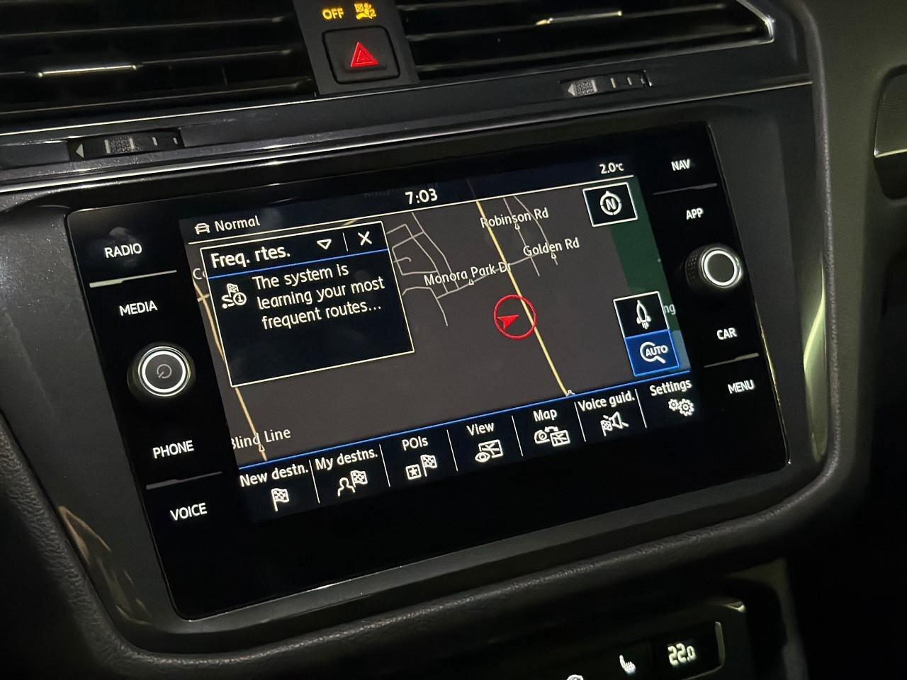 2019 Volkswagen Tiguan HighlineONE-OWNER, ACCIDENT-FREE, THIRD ROW, SUNRO Photo