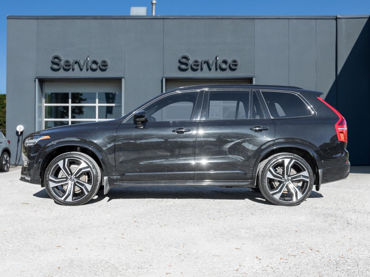 2021 Volvo XC90 T6 AWD R-Design  AIR SUSPENSION  B & WILKINS  CPO Photo