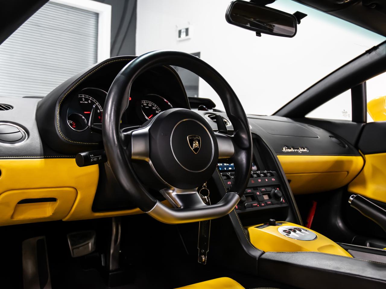 2007 Lamborghini Gallardo Low KM   V10 Coupe   AWD   Excellent Photo