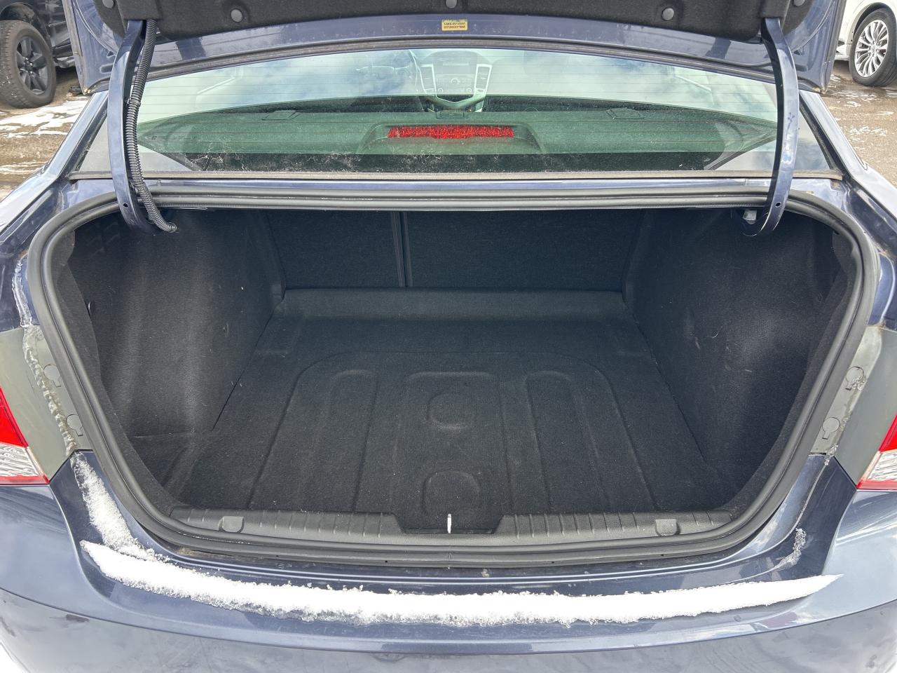 2014 Chevrolet Cruze LT, CLEAN CARFAX, REMOTE START, BACK UP CAMERA! Photo