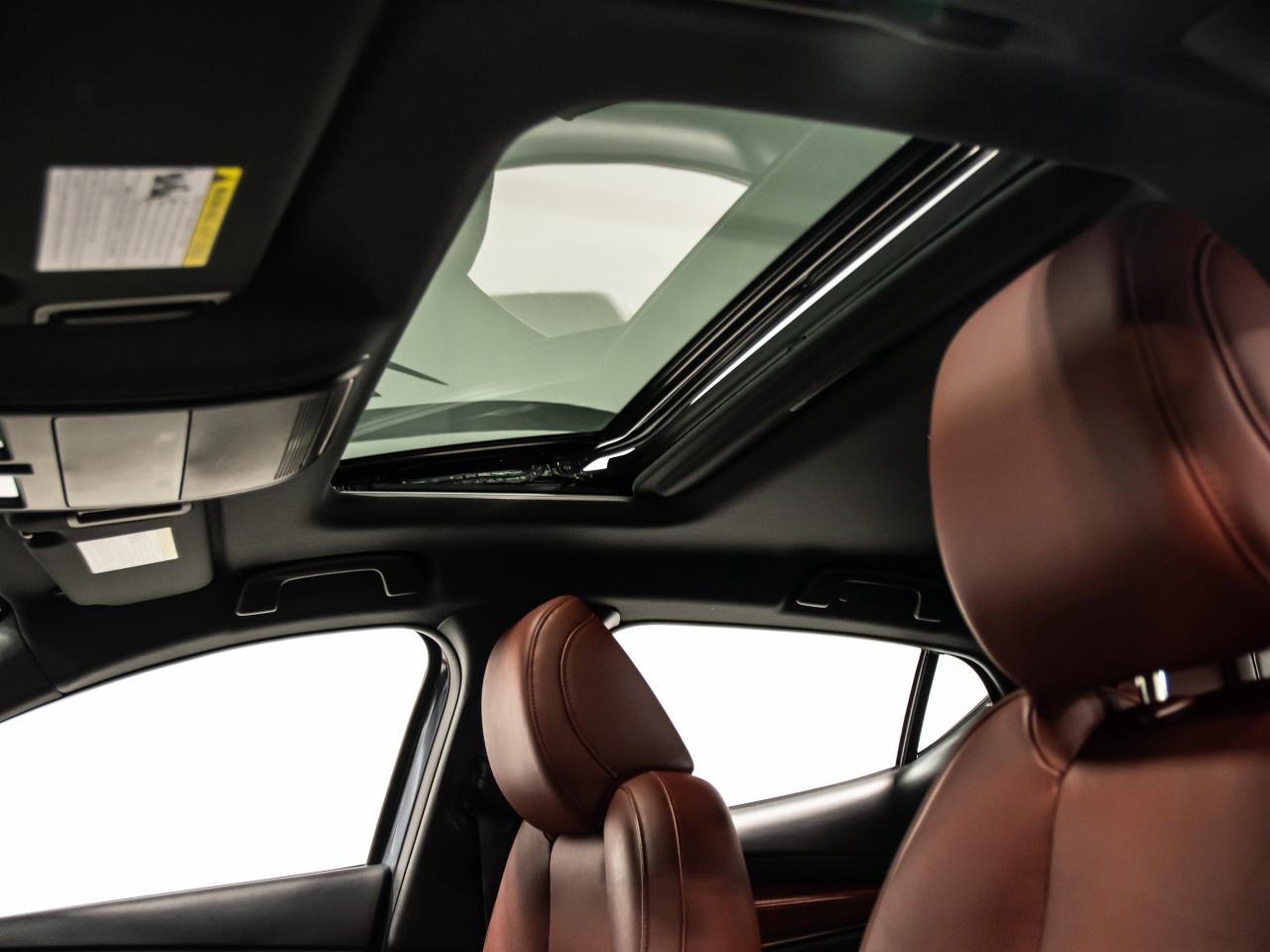 2021 Mazda Mazda3 Sport GT AUTO i-ACTIV AWD HEADS UP RED INT BLIND SPOTS Photo