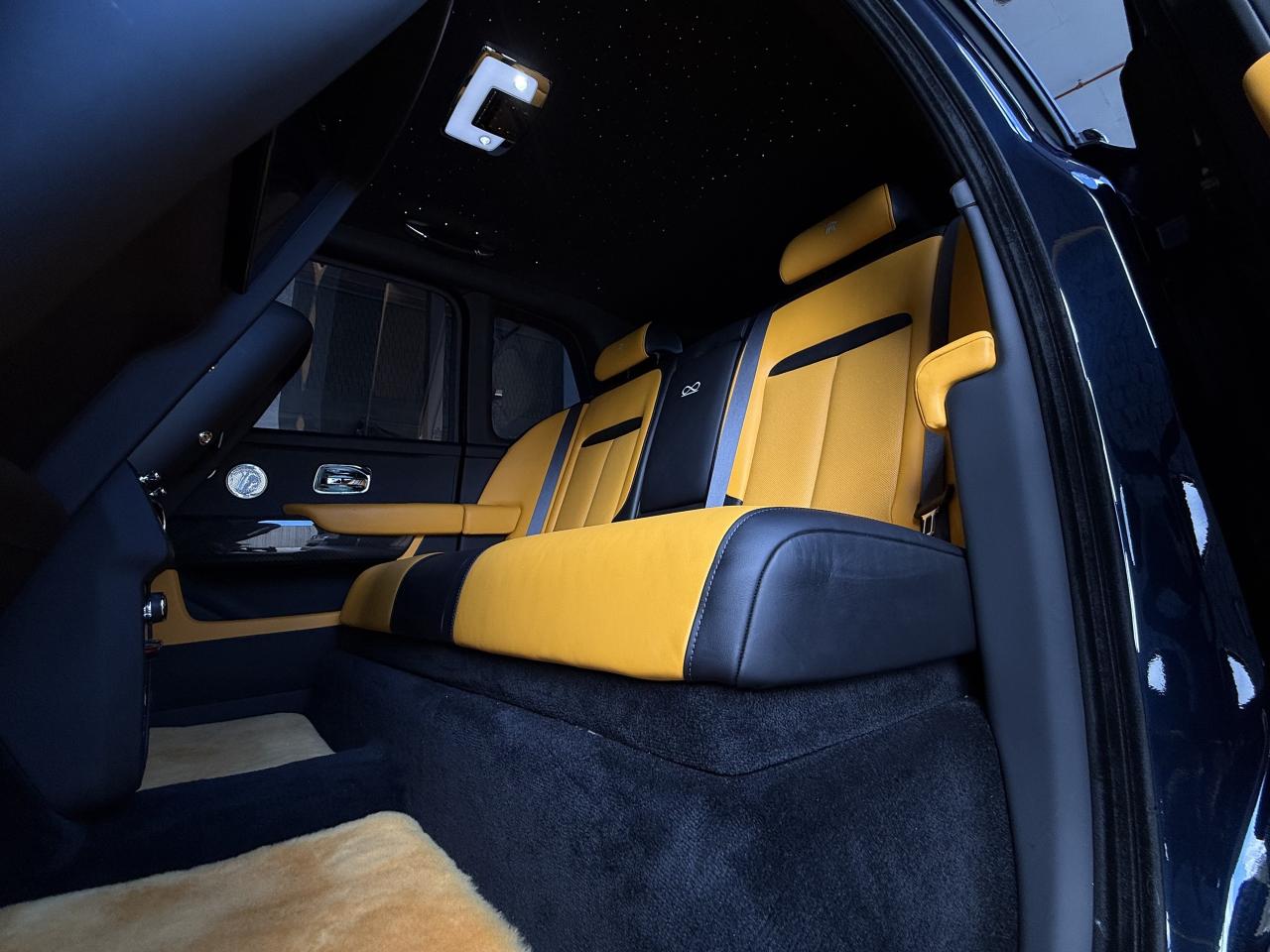 2022 Rolls-Royce Cullinan Black Badge Sport Utility Photo