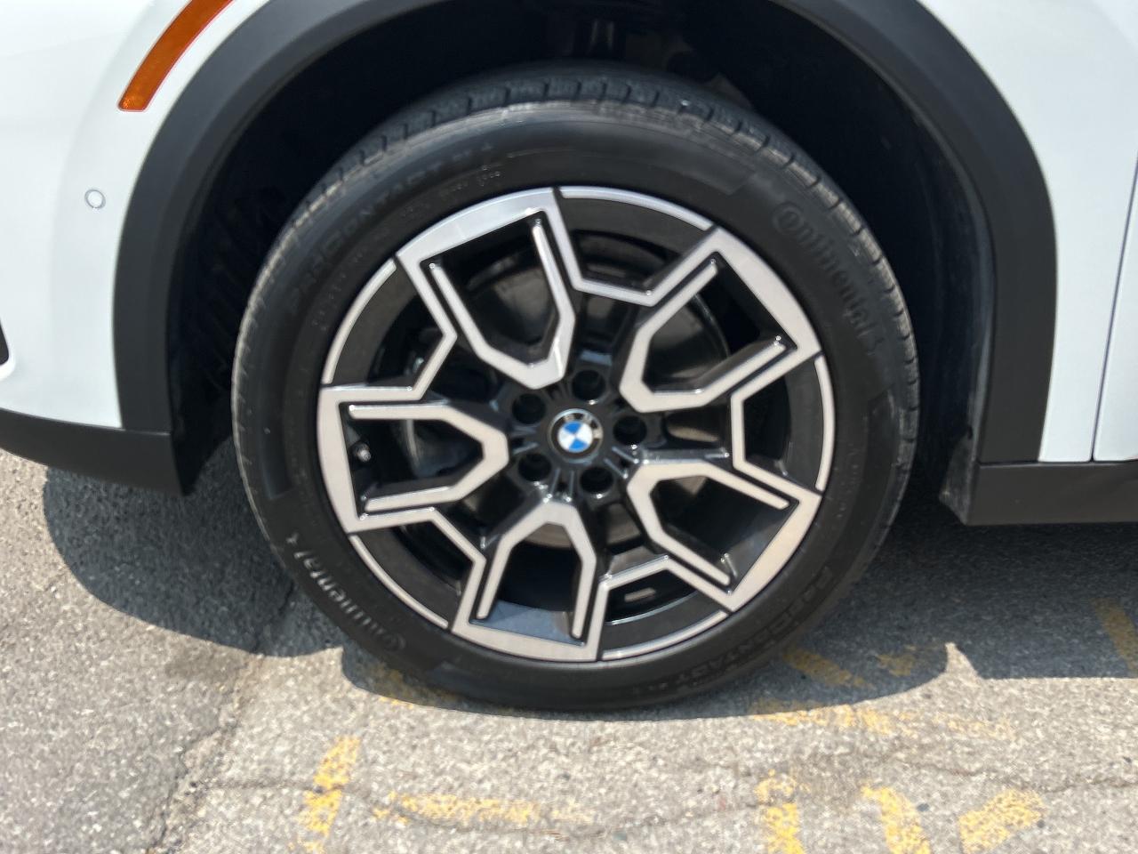 2025 BMW X2 PANOROOF,CARPLAY,ANDROID AUTO, REMOTE STARTER Photo