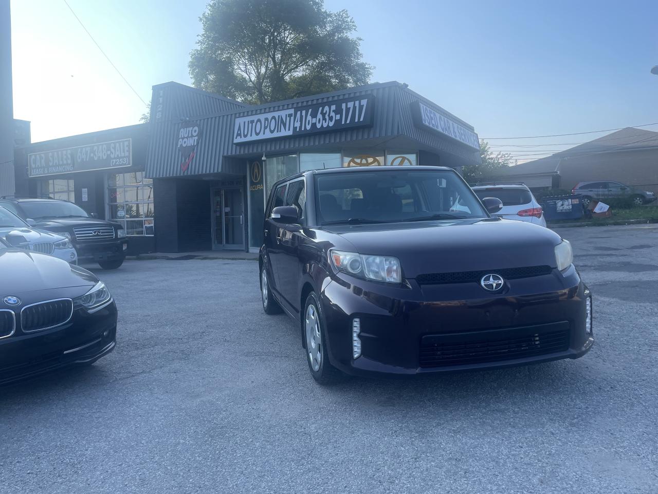 2015 Scion xB 5DR HB AUTO Photo2