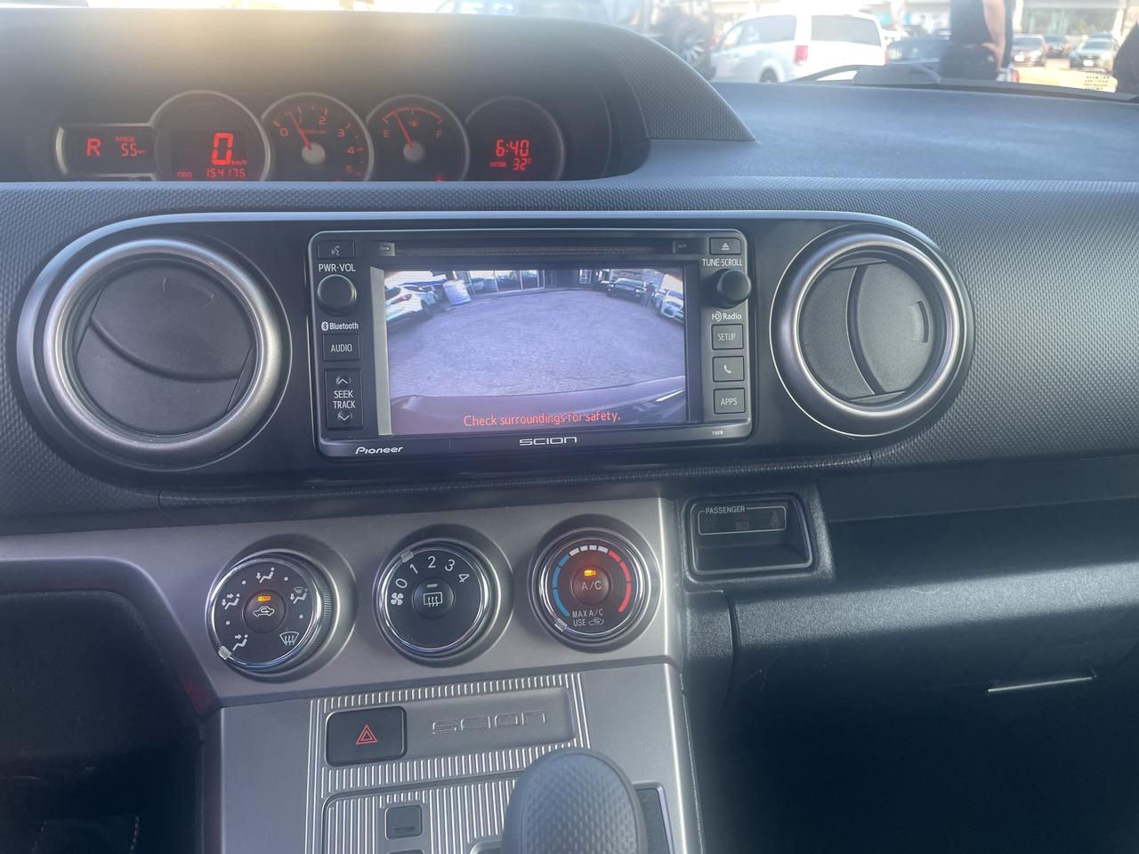 2015 Scion xB 5DR HB AUTO Photo