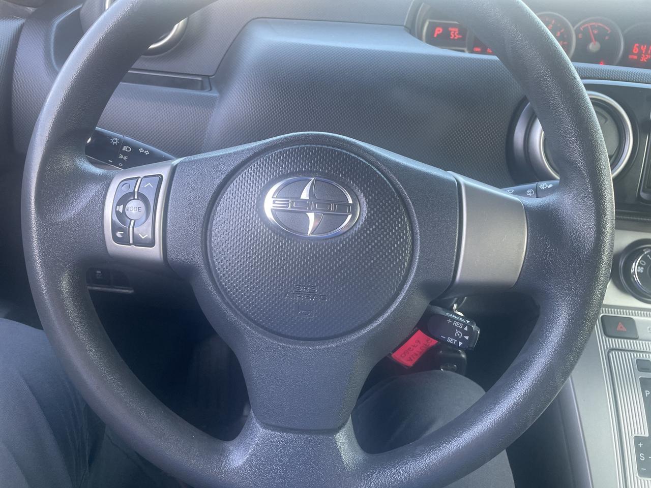 2015 Scion xB 5DR HB AUTO Photo