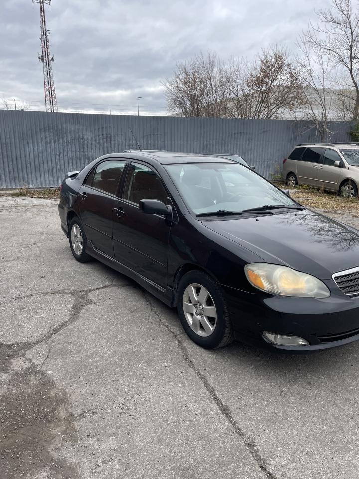 2005 Toyota Corolla S  Sdn Sport Auto SUNROOF ALLOYS POWER OPTIONS Photo