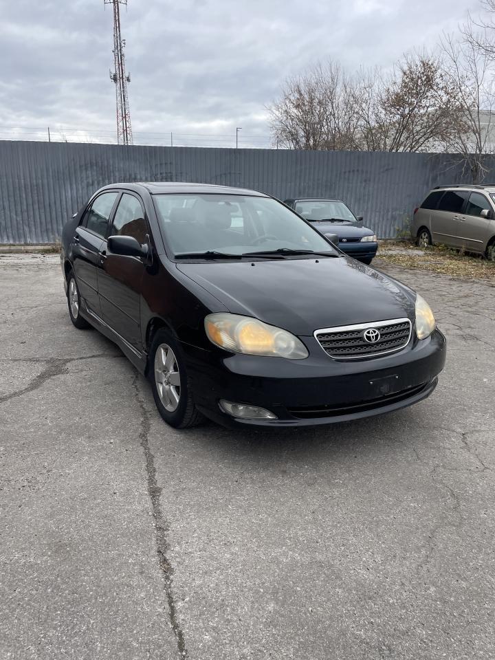 2005 Toyota Corolla S  Sdn Sport Auto SUNROOF ALLOYS POWER OPTIONS Photo