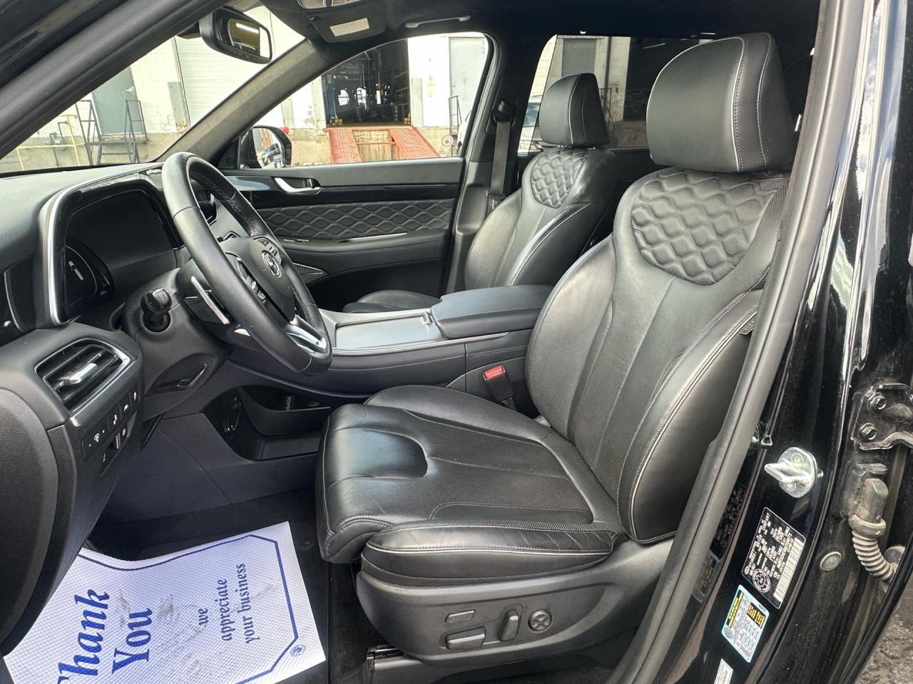 2021 Hyundai PALISADE Ultimate Calligraphy 7-Passenger AWD Photo