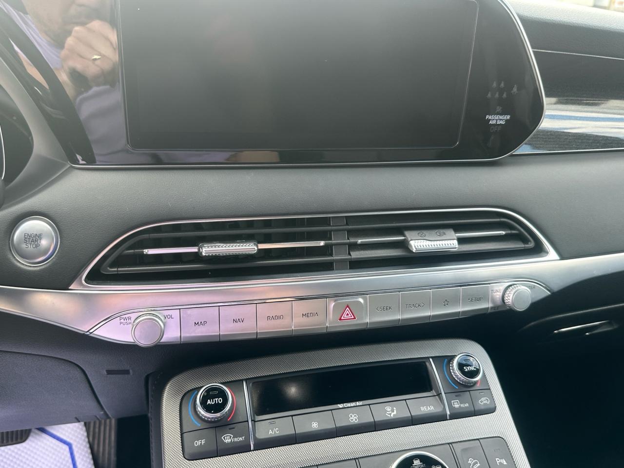 2021 Hyundai PALISADE Ultimate Calligraphy 7-Passenger AWD Photo