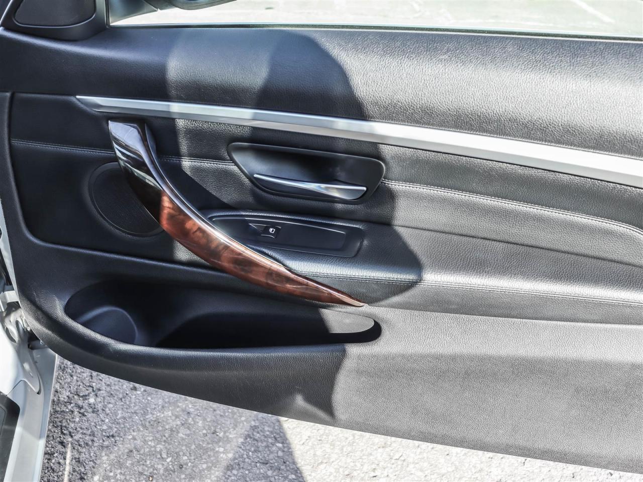 2016 BMW 428i xDrive Cabriolet Photo