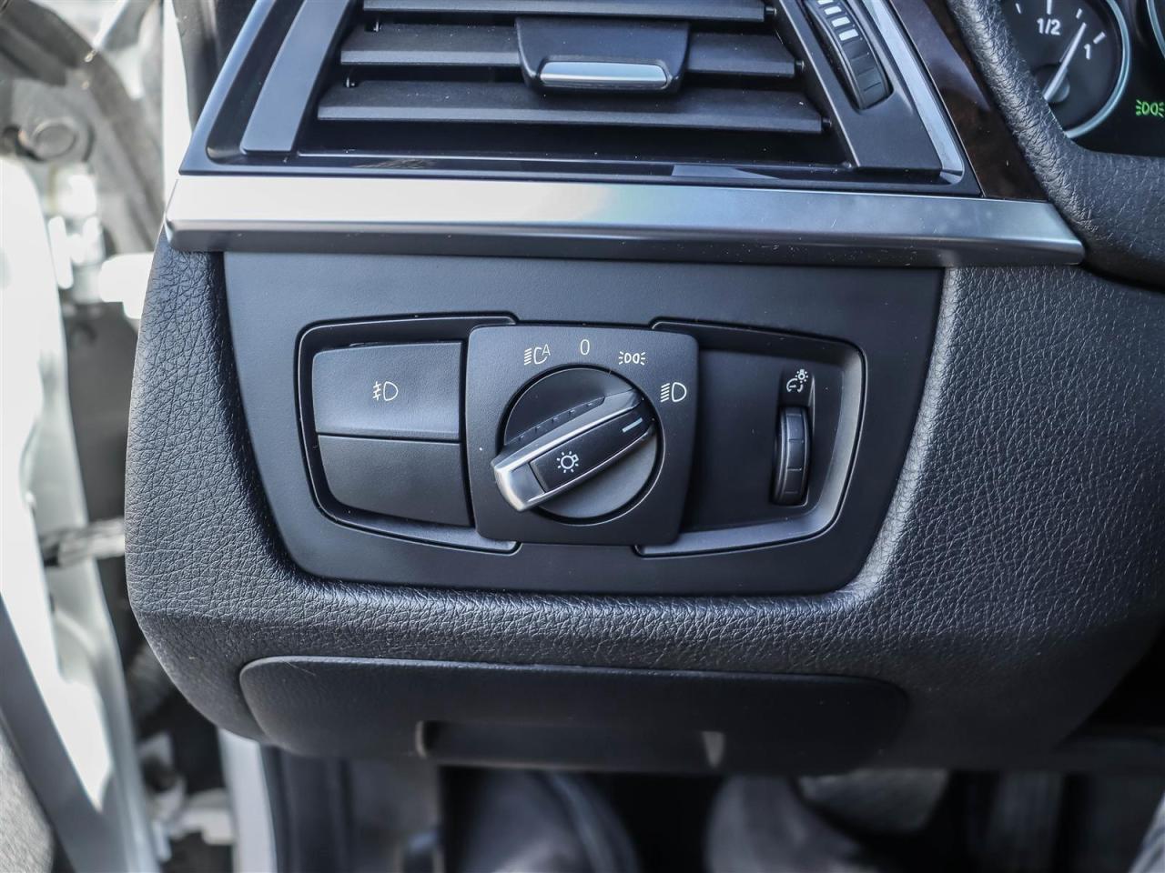 2016 BMW 428i xDrive Cabriolet Photo