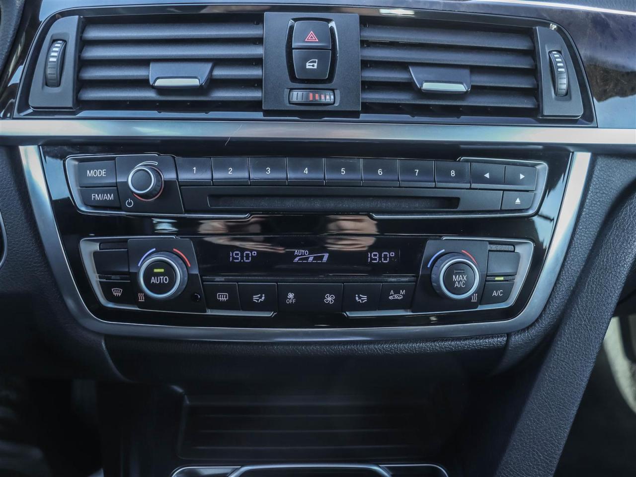 2016 BMW 428i xDrive Cabriolet Photo