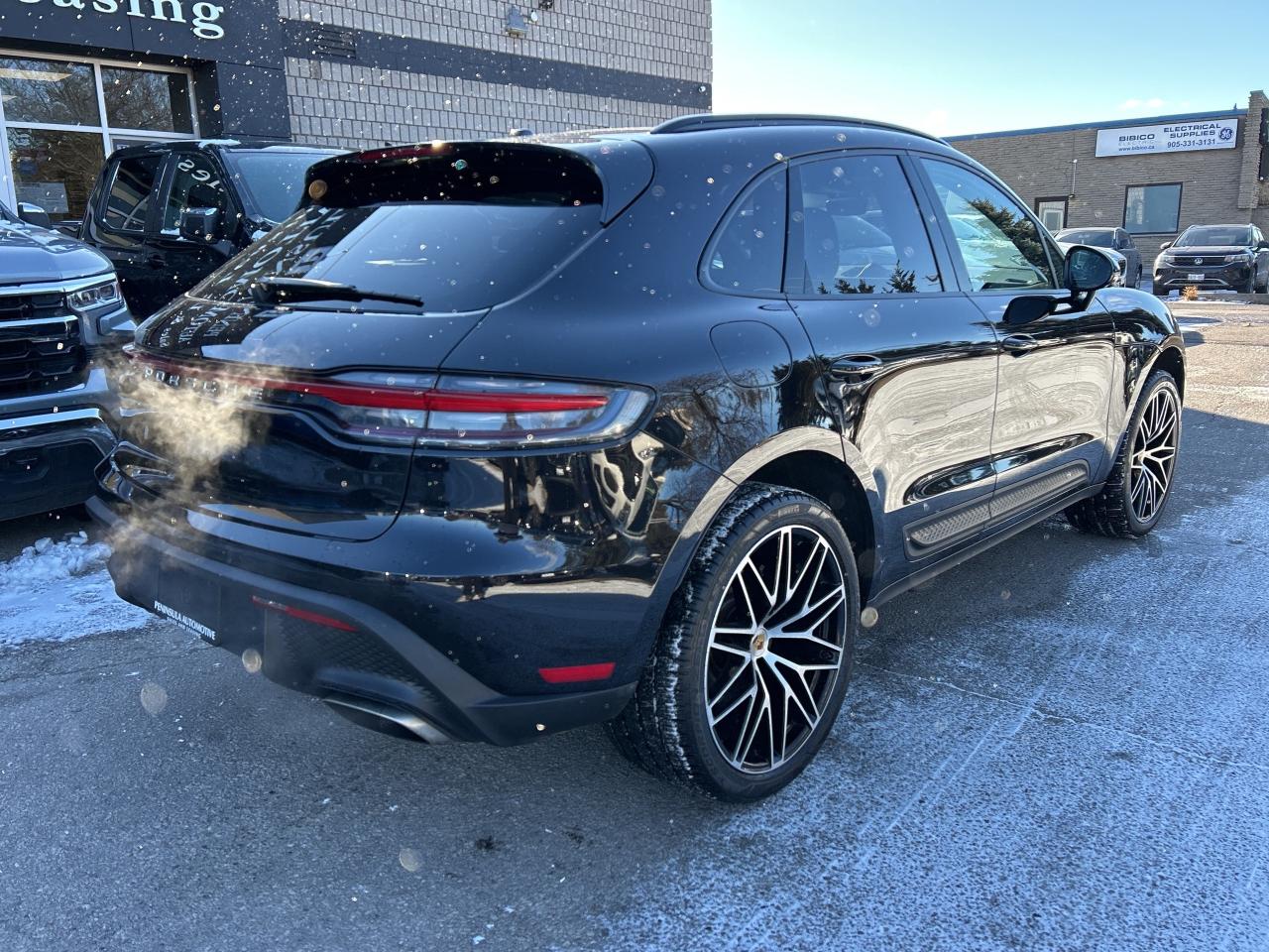 2024 Porsche Macan PREMIUM PLUS PKG,NEW TIRES,BOSE,360 CAM,21WHEELS Photo