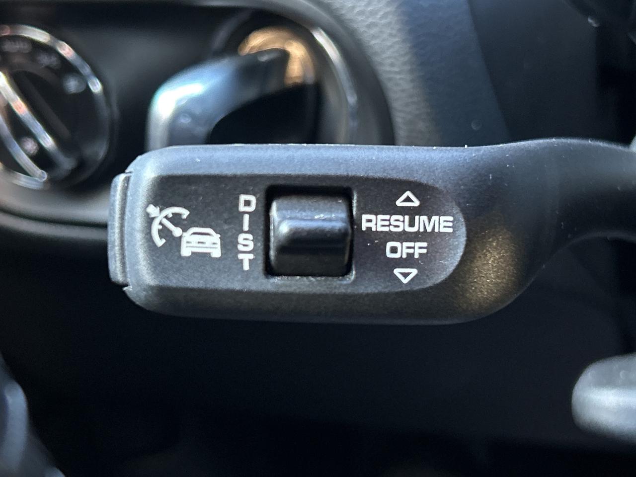 2024 Porsche Macan PREMIUM PLUS PKG,NEW TIRES,BOSE,360 CAM,21WHEELS Photo