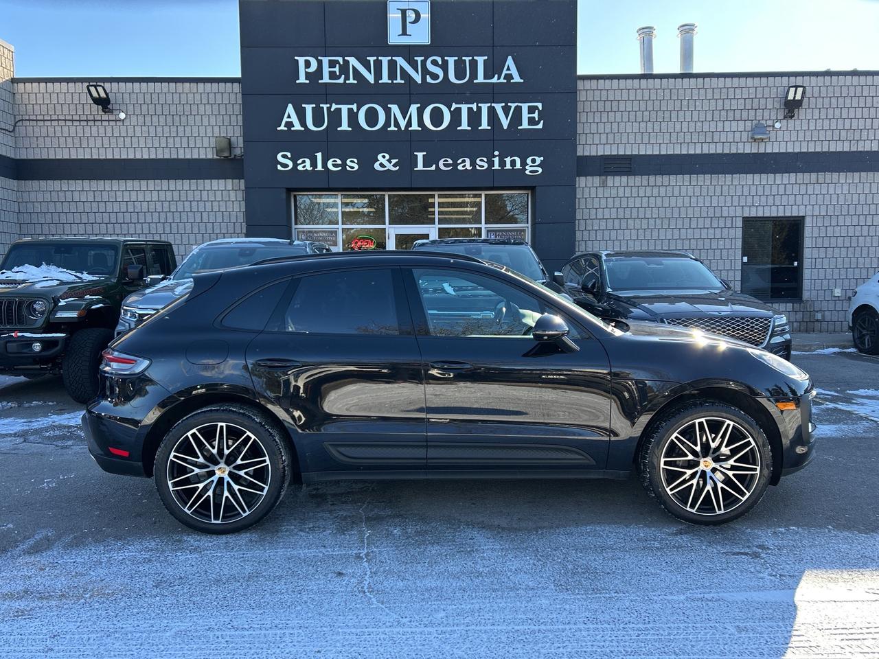 2024 Porsche Macan PREMIUM PLUS PKG,NEW TIRES,BOSE,360 CAM,21WHEELS Photo