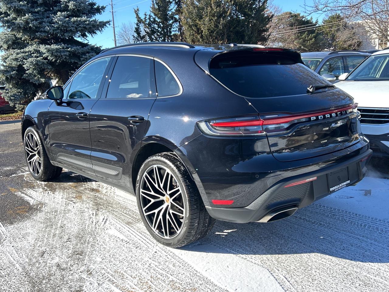 2024 Porsche Macan PREMIUM PLUS PKG,NEW TIRES,BOSE,360 CAM,21WHEELS Photo