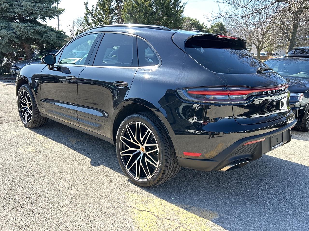 2024 Porsche Macan PREMIUM PLUS PKG,NEW TIRES,BOSE,360 CAM,21WHEELS Photo