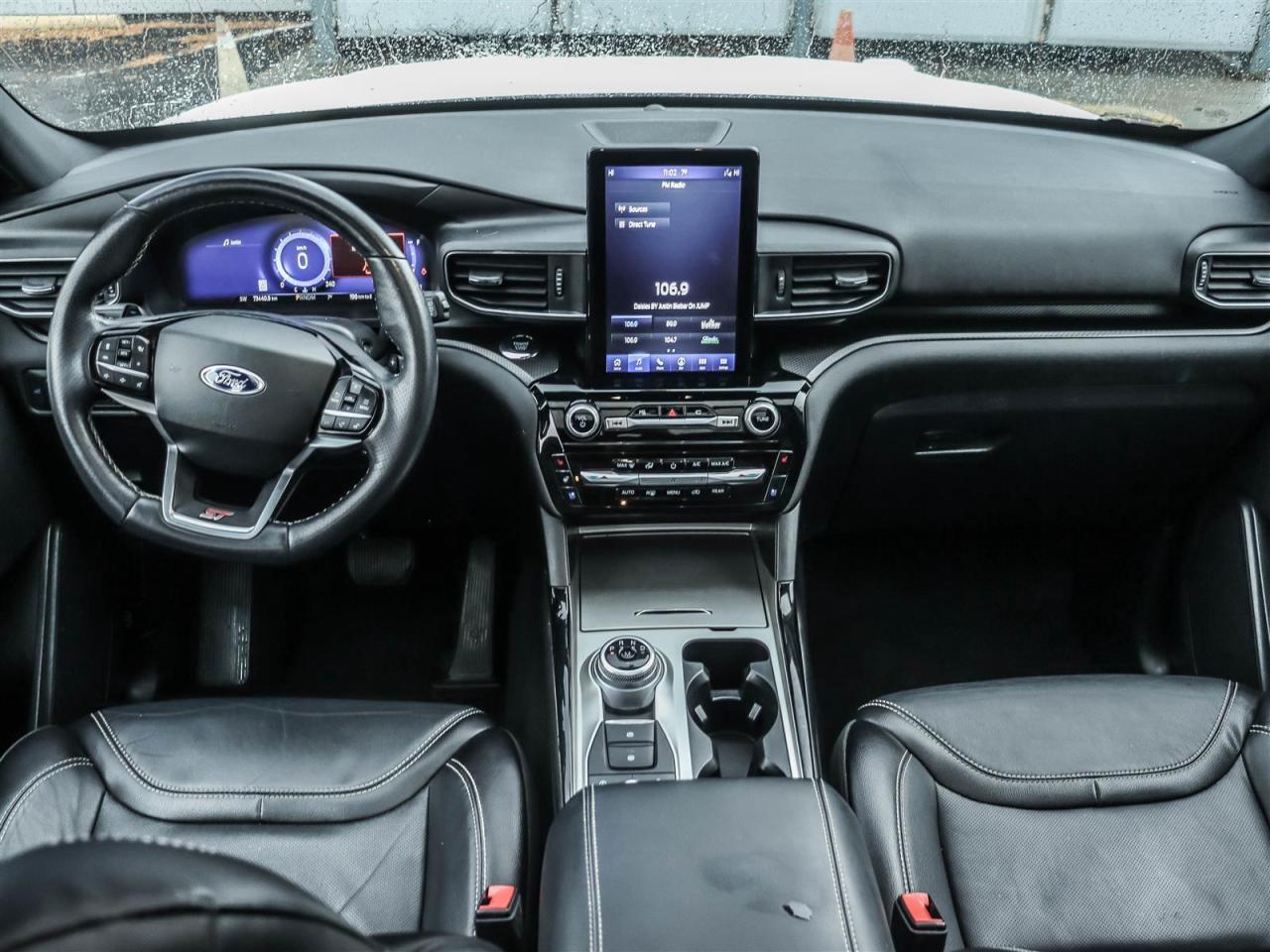 2022 Ford Explorer ST Photo