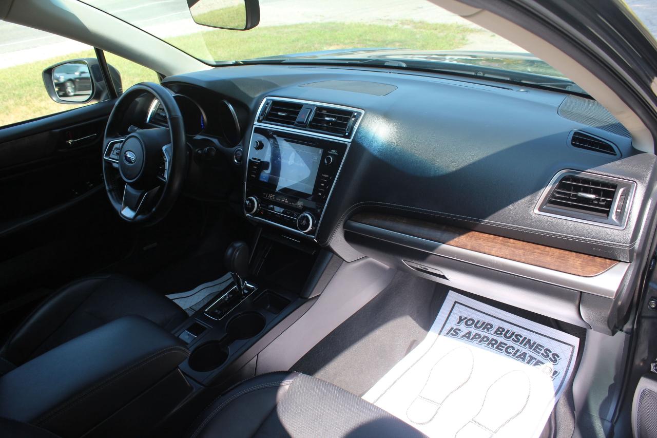 2018 Subaru Outback 3.6R Limited, EyeSight, Certified, No Accidents Photo