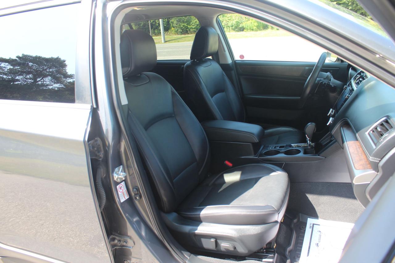 2018 Subaru Outback 3.6R Limited, EyeSight, Certified, No Accidents Photo