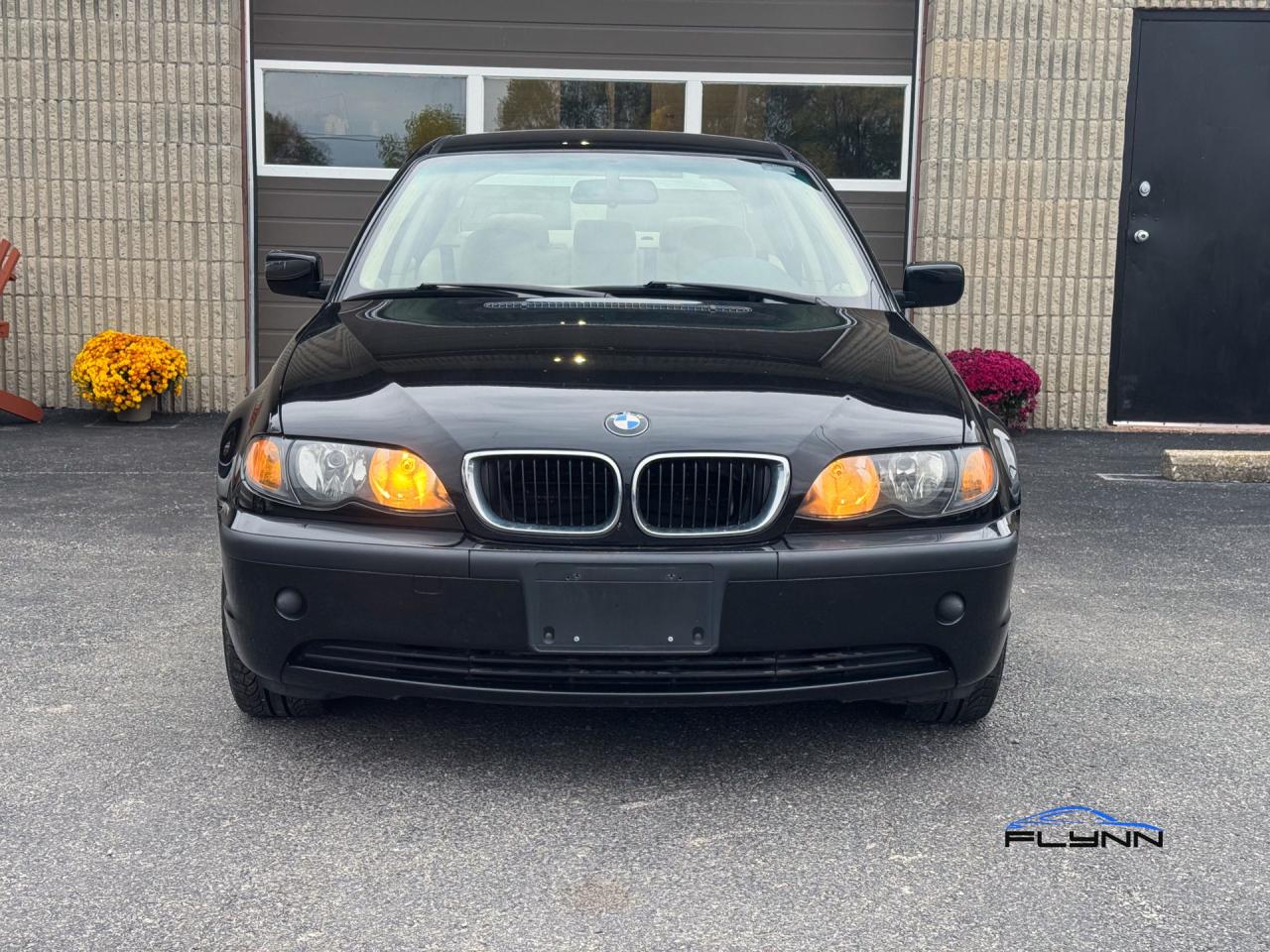 2003 BMW 3 Series 320i Manual, Certified, One Owner Photo