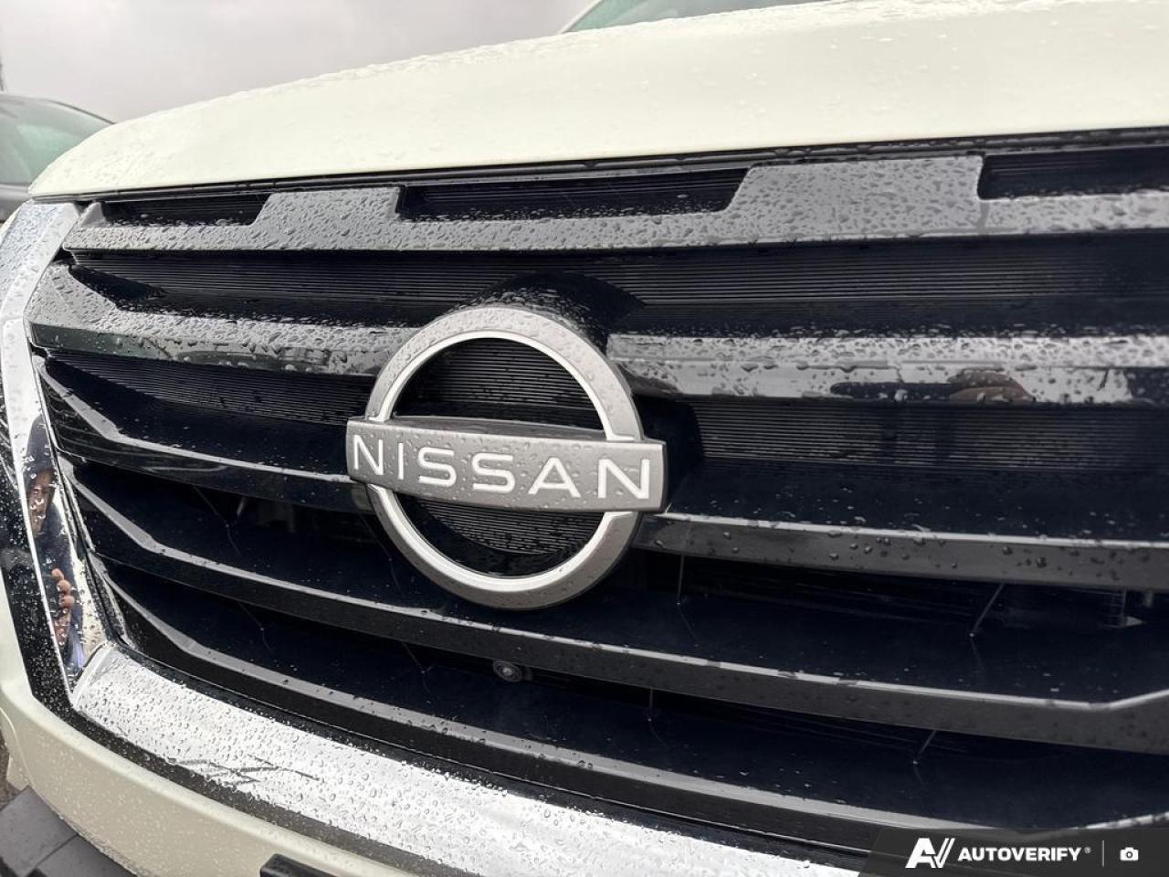 2023 Nissan Pathfinder Platinum BACKUP CAM   BLUETOOTH   HTD & CLD SEATS Photo