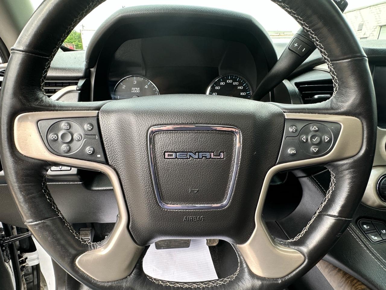 2018 GMC Yukon Denali ~ 6.2L ~ NO ACCIDENTS ~ CERTIFIED Photo