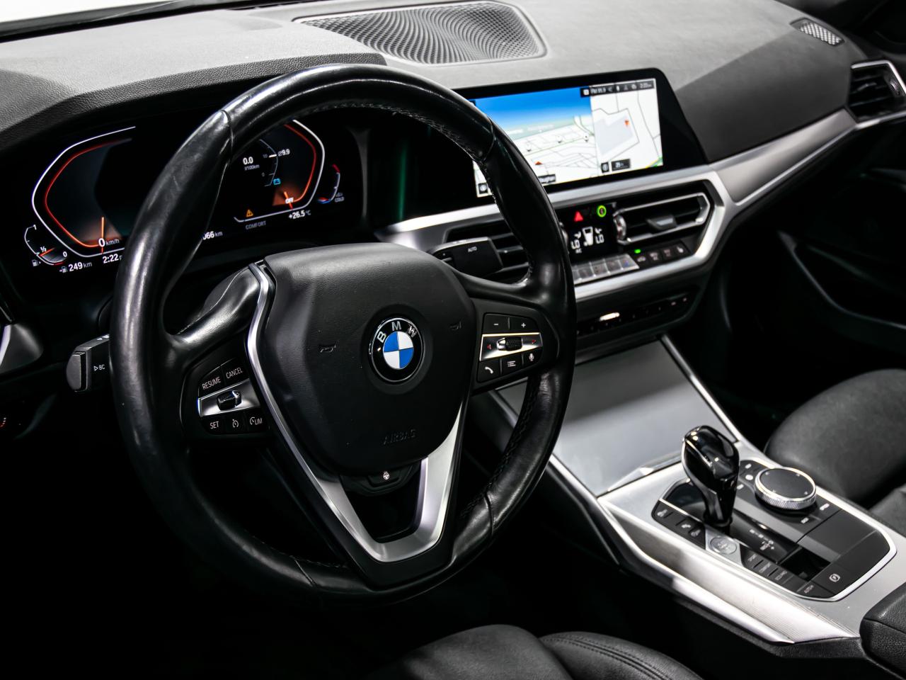 2020 BMW 3 Series 330i xDrive BLIND SPOTS NAVI REAR VIEW CAMERA Photo