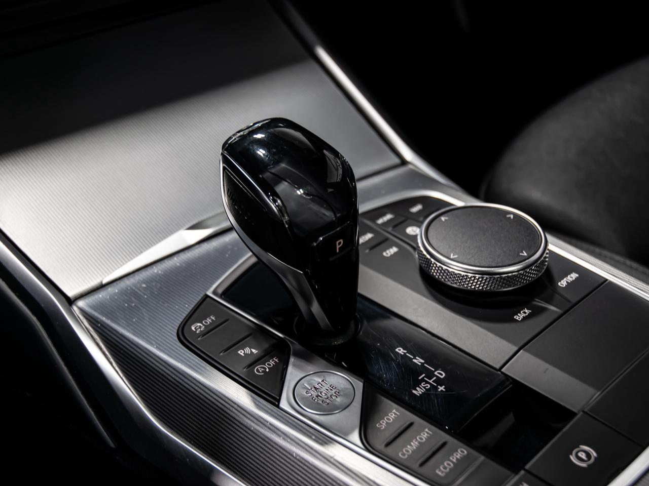 2020 BMW 3 Series 330i xDrive BLIND SPOTS NAVI REAR VIEW CAMERA Photo