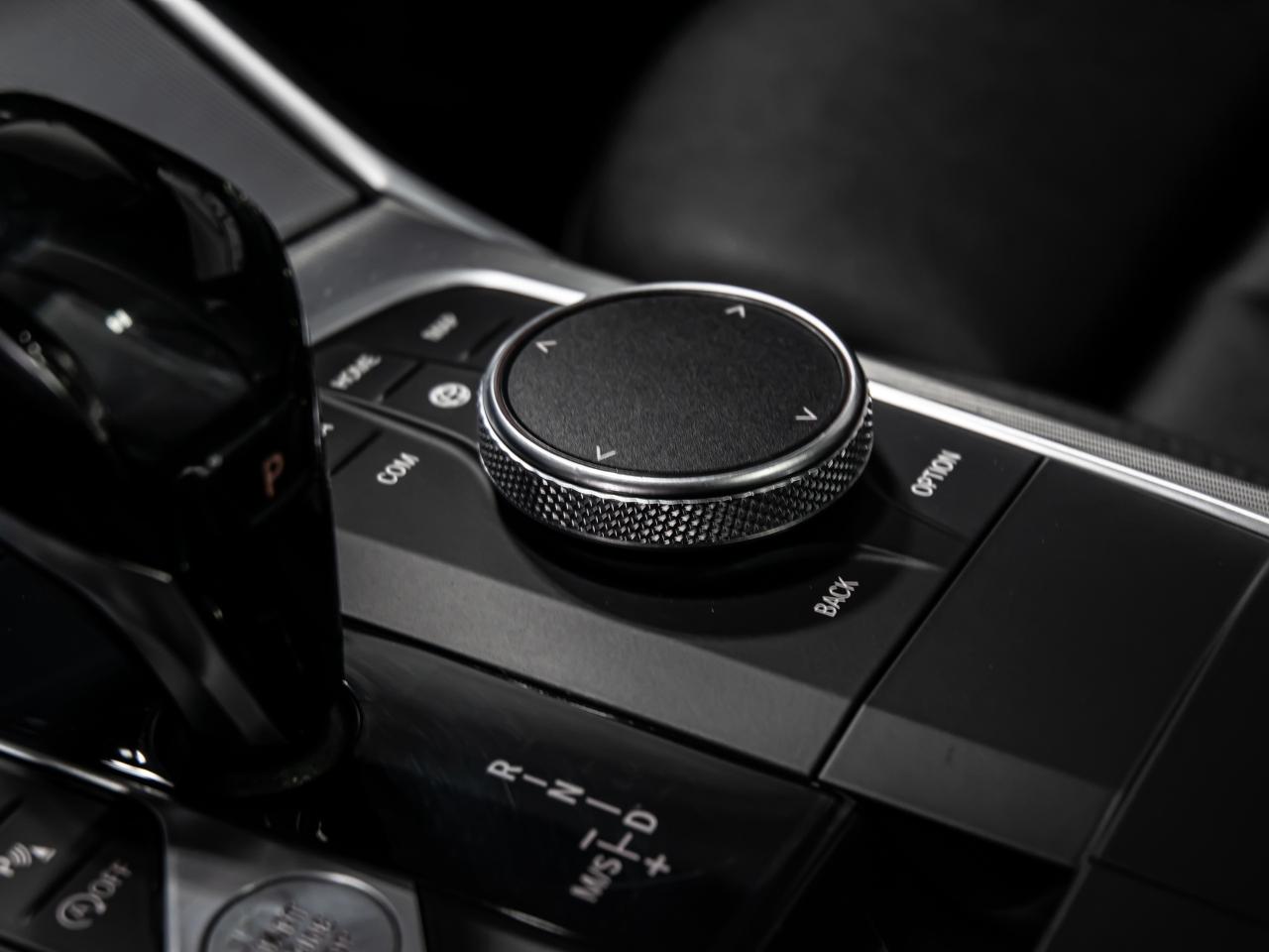 2020 BMW 3 Series 330i xDrive BLIND SPOTS NAVI REAR VIEW CAMERA Photo