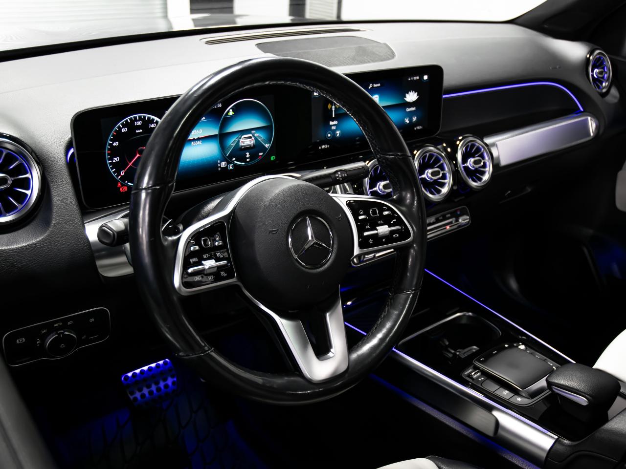 2021 Mercedes-Benz GLB GLB 250 4MATIC SUV AMG PKG 7 PASSENGER REAR VIEW Photo