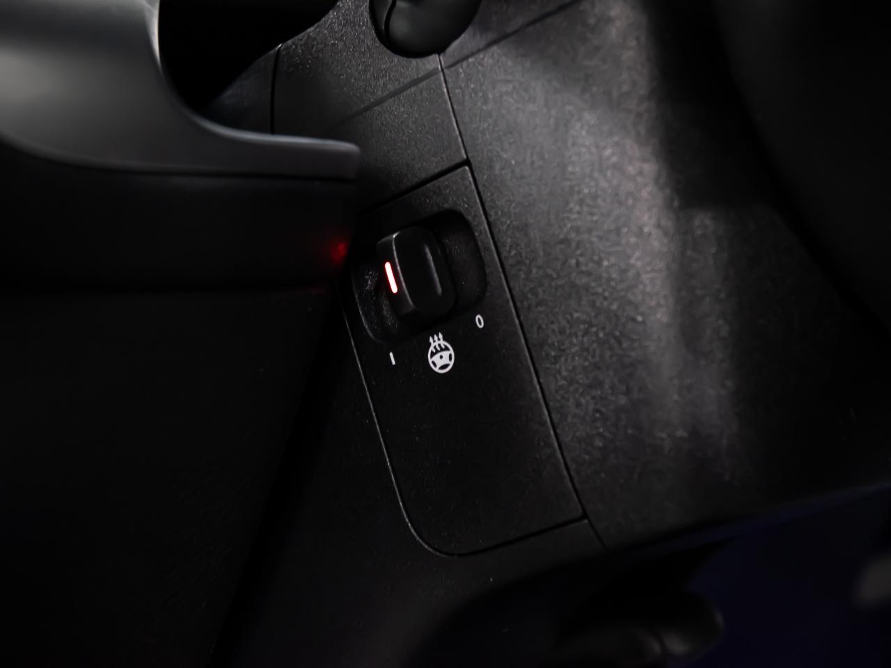 2021 Mercedes-Benz GLB GLB 250 4MATIC SUV AMG PKG 7 PASSENGER REAR VIEW Photo