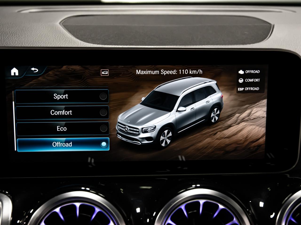 2021 Mercedes-Benz GLB GLB 250 4MATIC SUV AMG PKG 7 PASSENGER REAR VIEW Photo