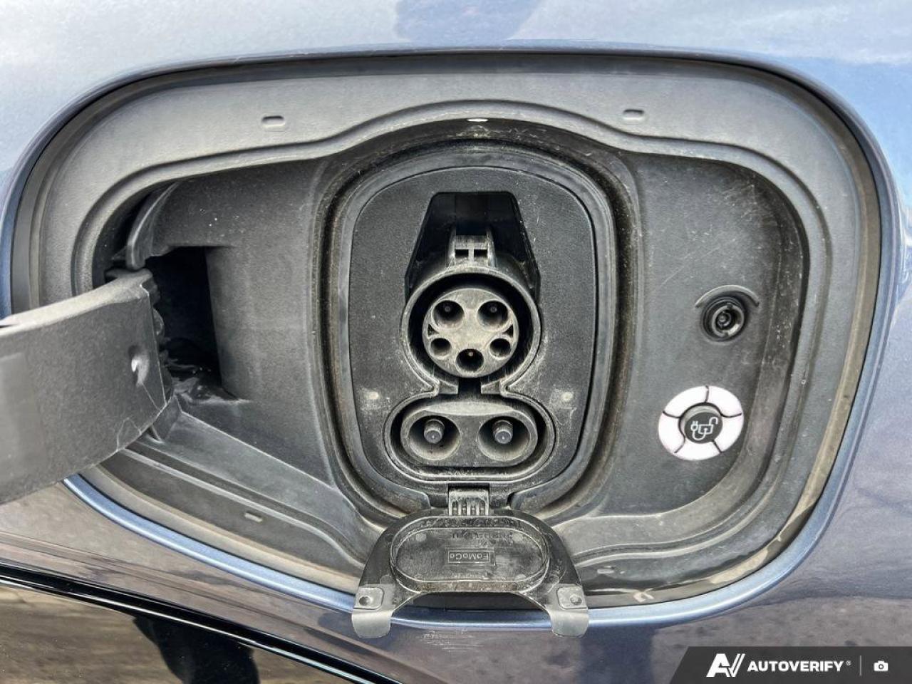 2021 Ford Mustang Mach-E Premium   LEASE RETURN   MOONROOF   EXT BATT LEASE Photo