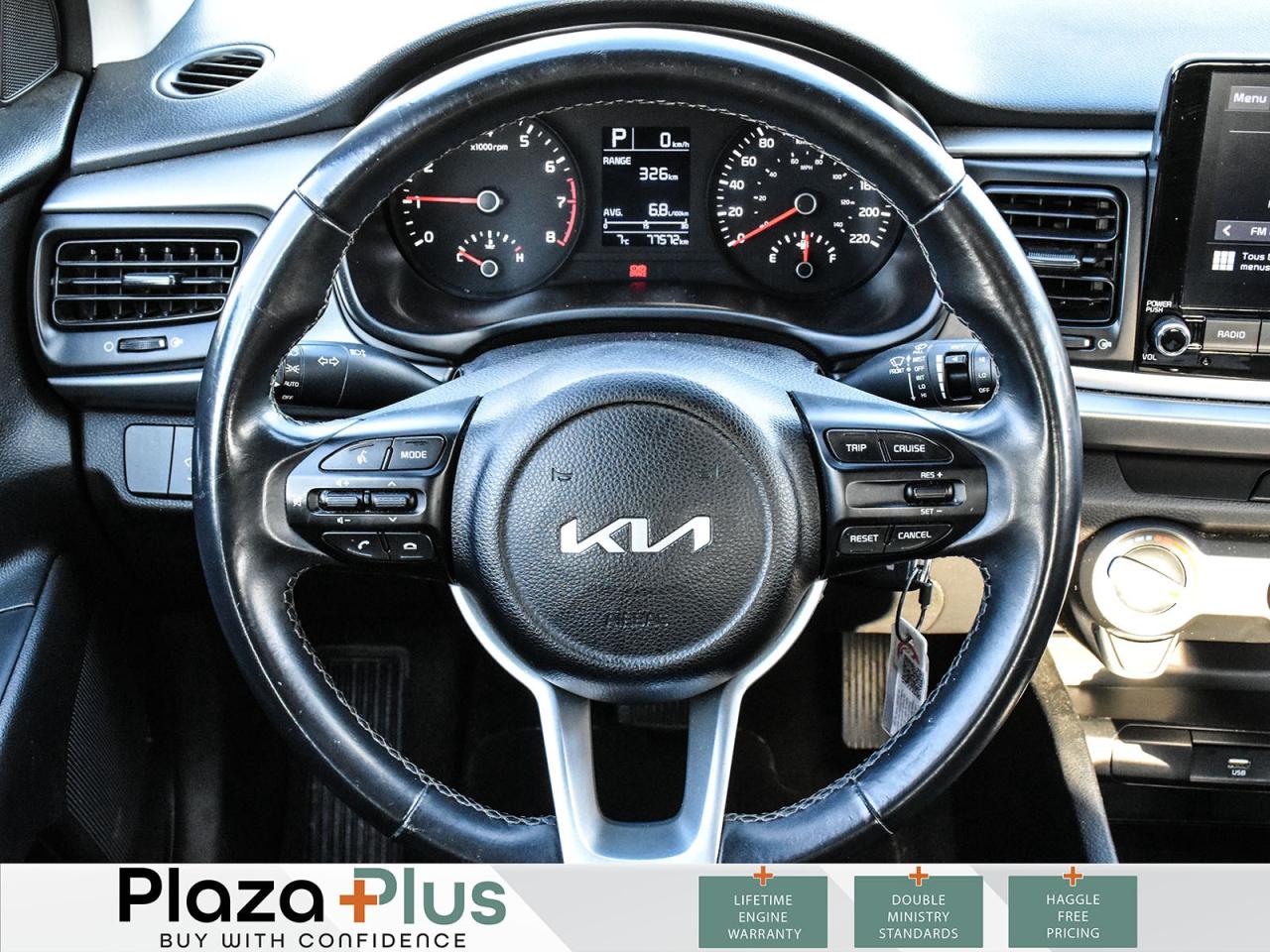 2023 Kia Rio 5-door LX+ Clean CarFax   Certified   Automatic / Photo