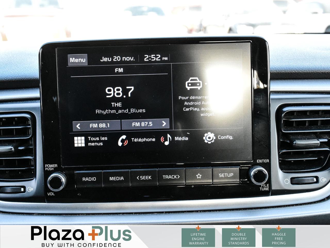 2023 Kia Rio 5-door LX+ Clean CarFax   Certified   Automatic / Photo