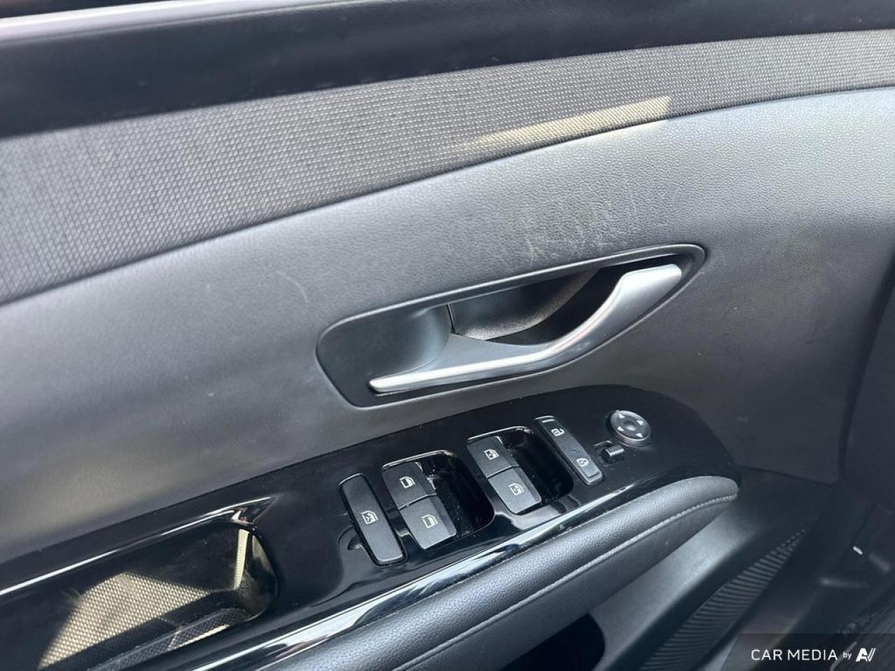 2024 Hyundai Santa Cruz Ultimate BACKUP CAM   BLUETOOTH   HTD & CLD SEATS Photo