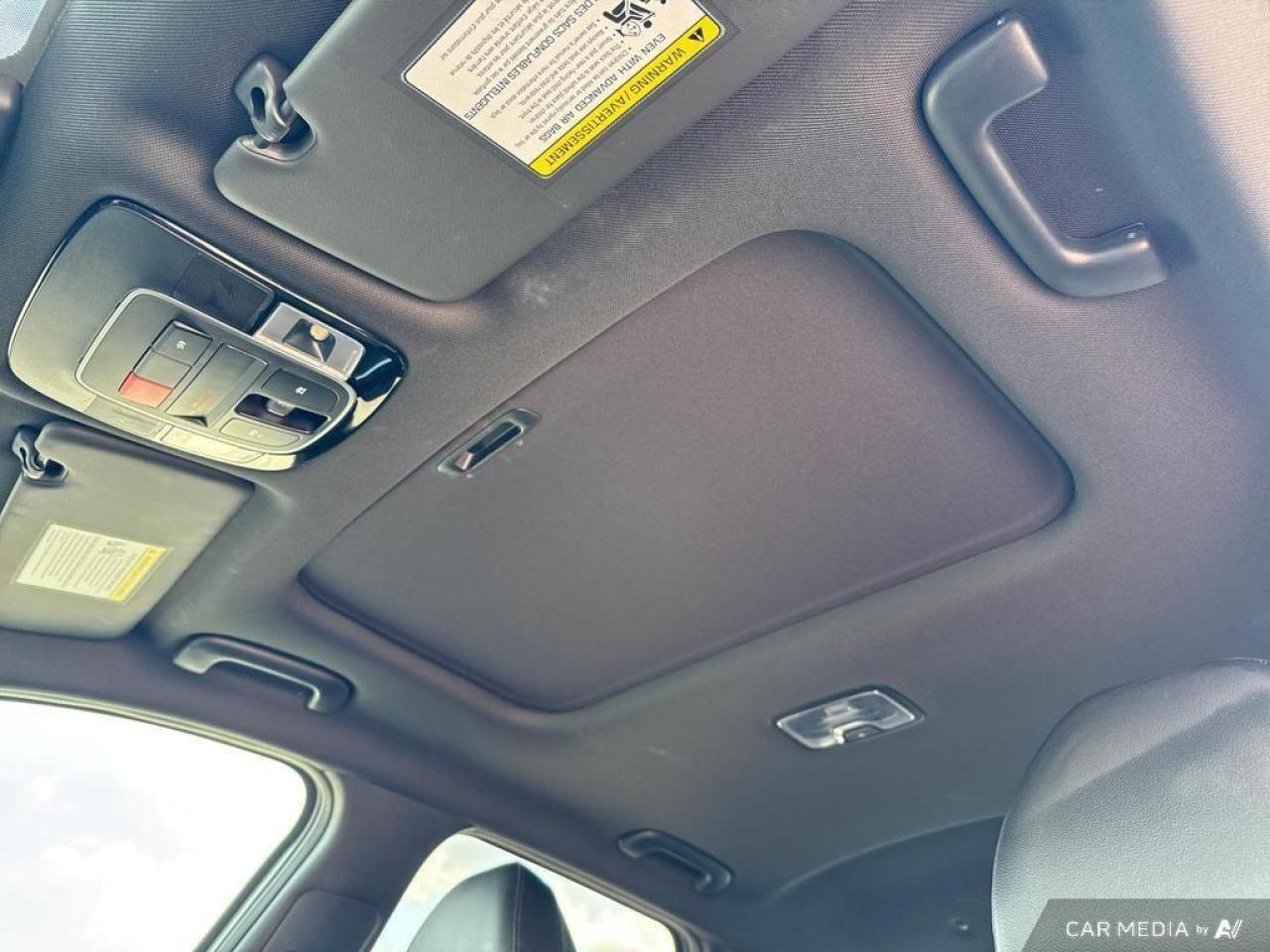 2024 Hyundai Santa Cruz Ultimate BACKUP CAM   BLUETOOTH   HTD & CLD SEATS Photo